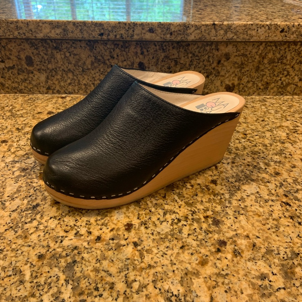 Maguba of Sweden Black Leather Wedge Heels Clogs